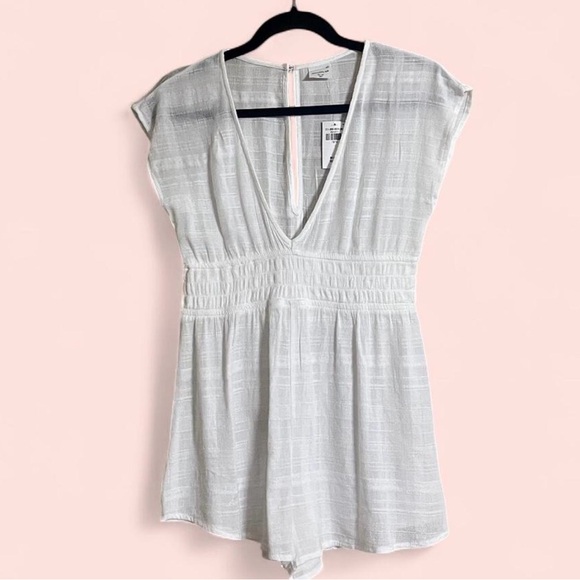 Abercrombie Kids Romper Sz 13/14 Coverup Vacation Cruise Wear Cinched Waist - Picture 2 of 7